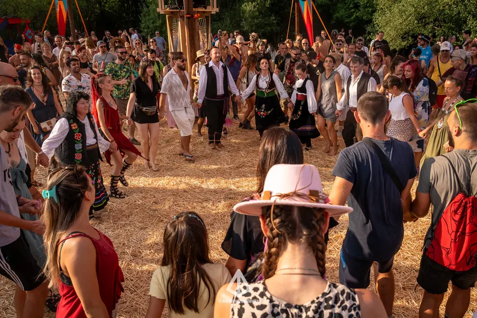 The crowd dancing in the afternoon